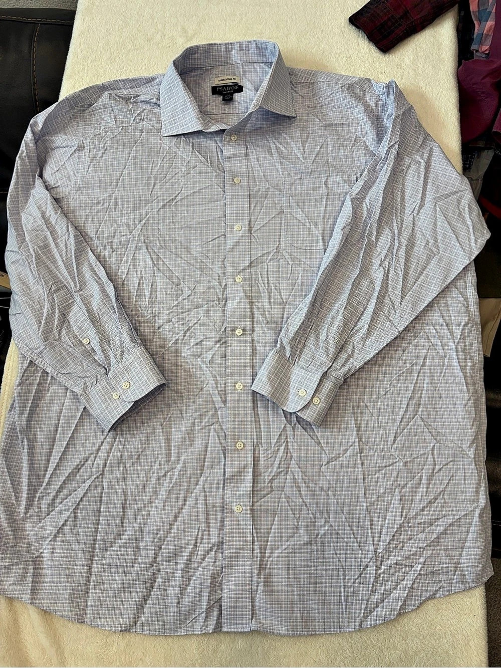 Jos. A. Bank Traveler Traditional Fit Plaid Cotton Button Down Blue & White Size